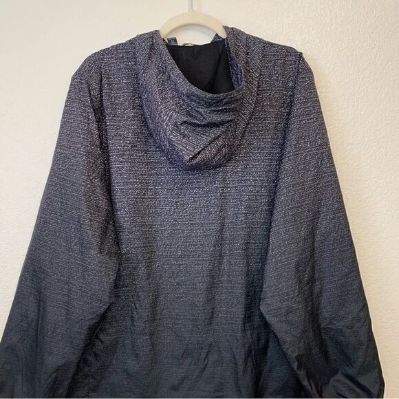 New balance Women’s Full Zip Lined Hooded Windbreaker Jacket - Picture 8 of 11